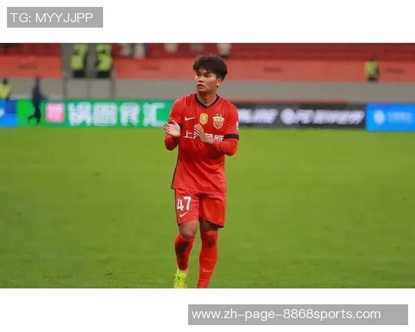 中国足球新星蒯纪闻正式加盟欧塞尔开启留洋新篇章